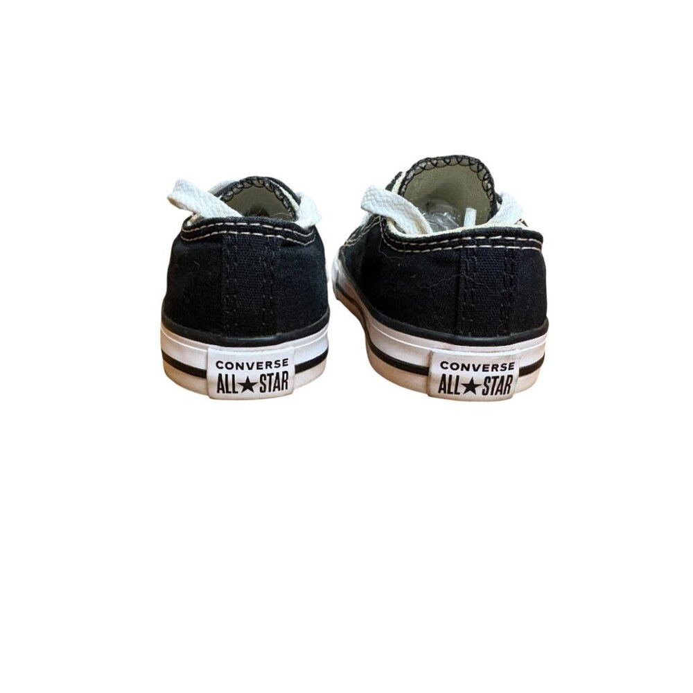 Black Converse Infant 6 / 2 years in age and up